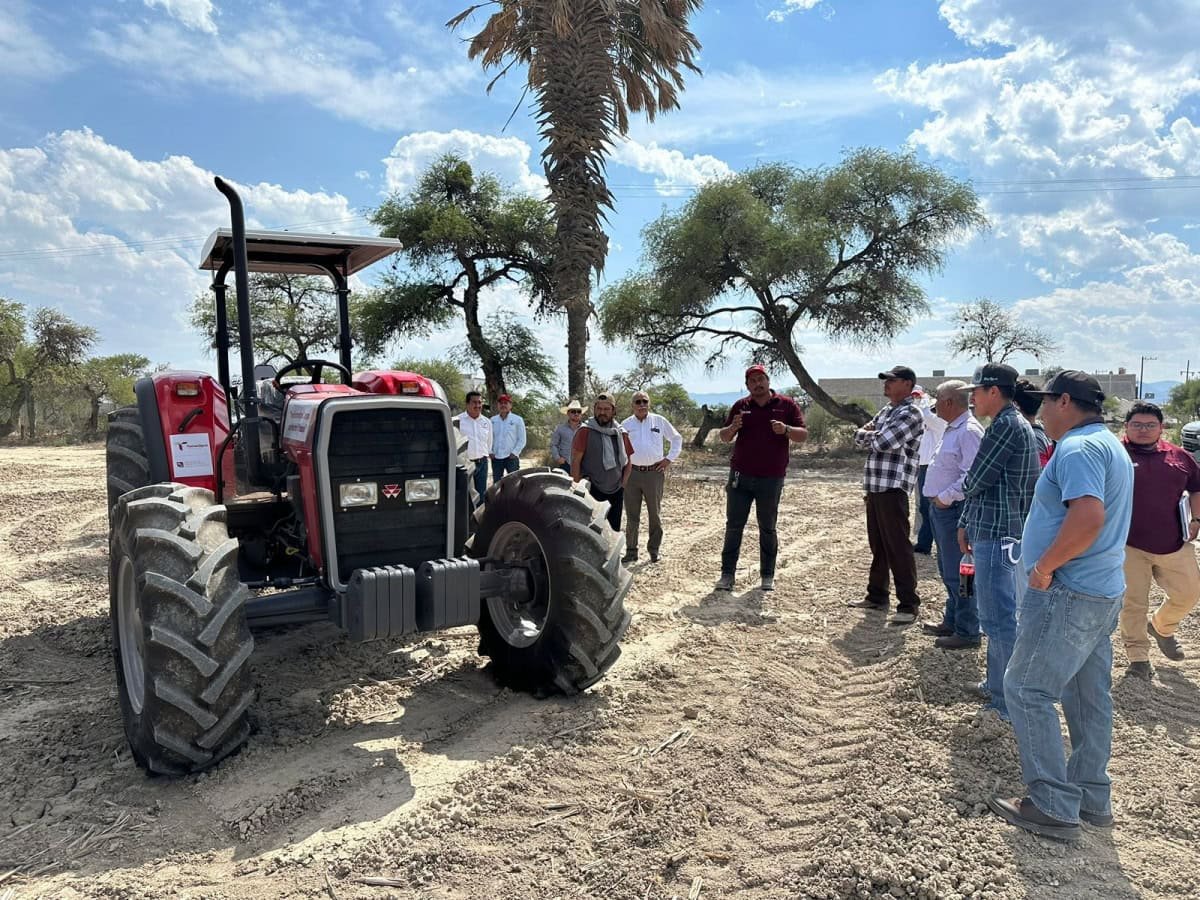 La maquinaria agrícola suma músculo productivo al campo tamaulipeco