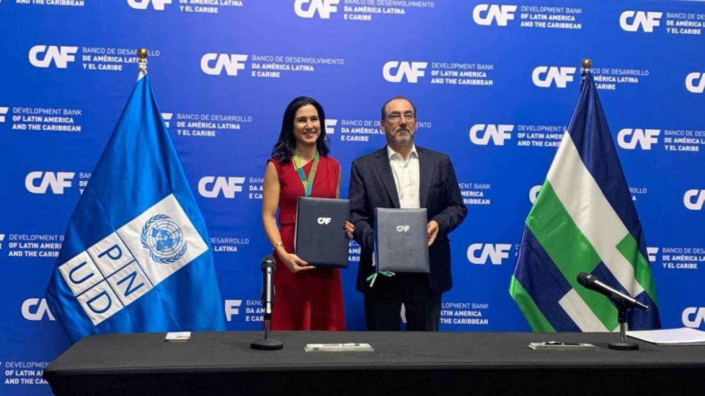 CAF anuncia recursos históricos para conectar mejor a América Latina