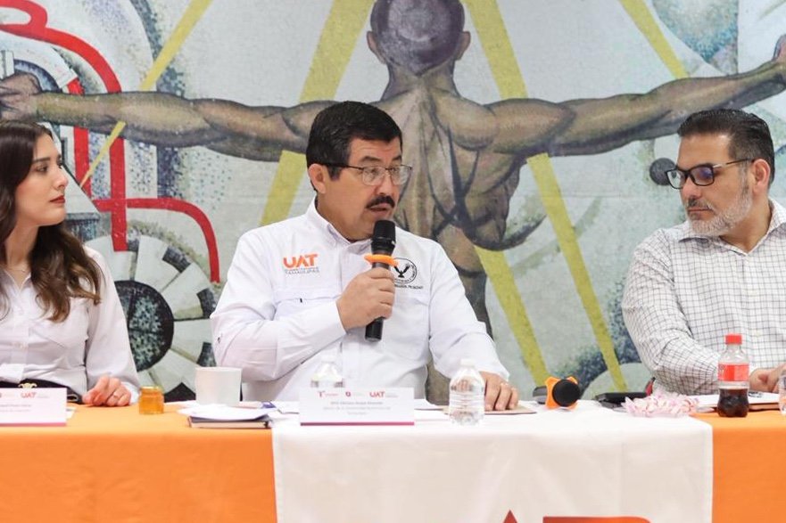 Movilidad y vinculación empresarial abren nuevas rutas para estudiantes UAT