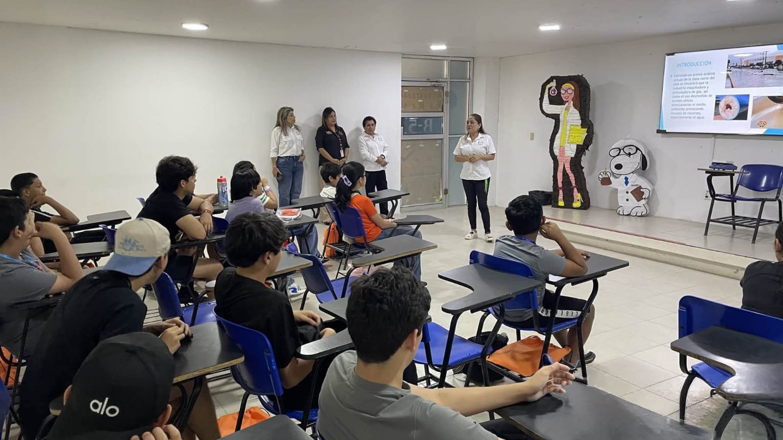 UAT acerca la ciencia a niñas y niños con programa de verano